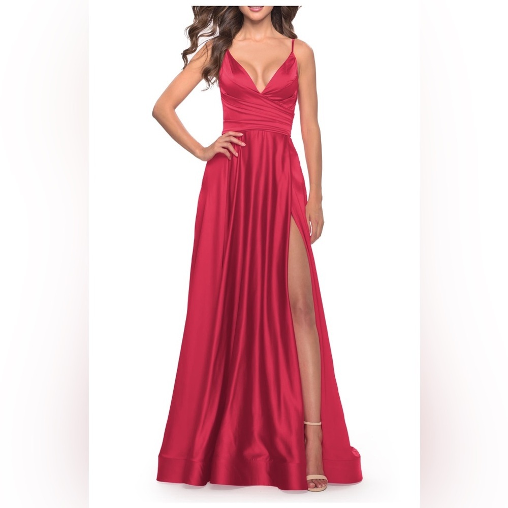 NEW La Femme Red- #10641499 Spaghetti Strap Deep V Neck High Leg Slit Satin Gown